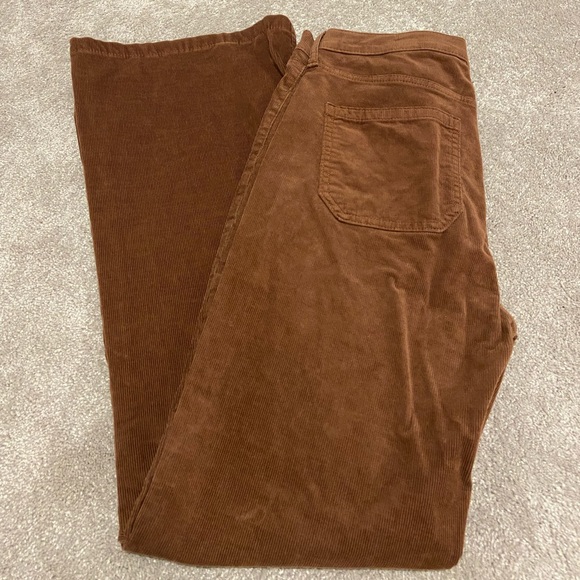 GAP Women's Brown Corduroy Flare Pants - Picture 3 of 7